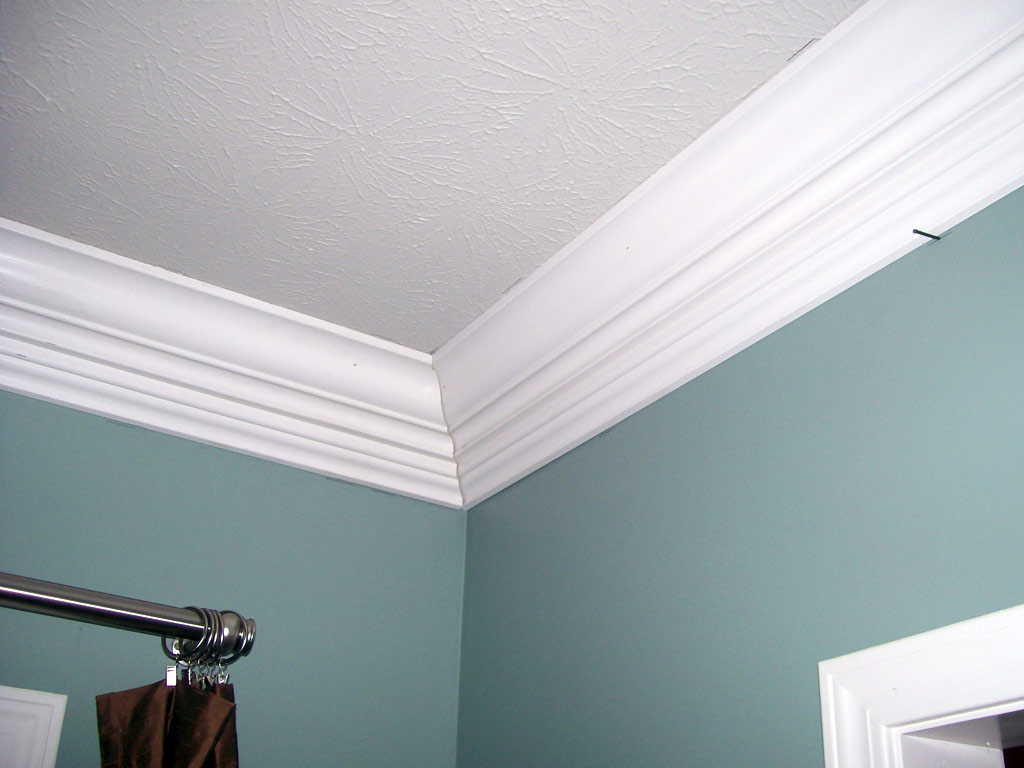 crown moulding